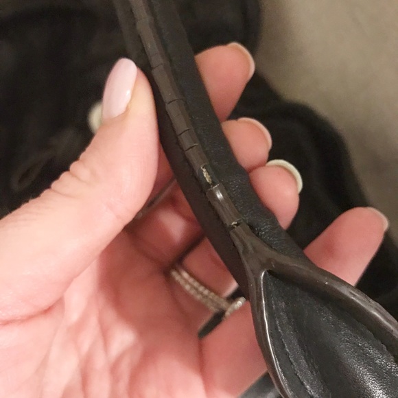 Black leather B. Makowsky purse - Picture 6 of 6